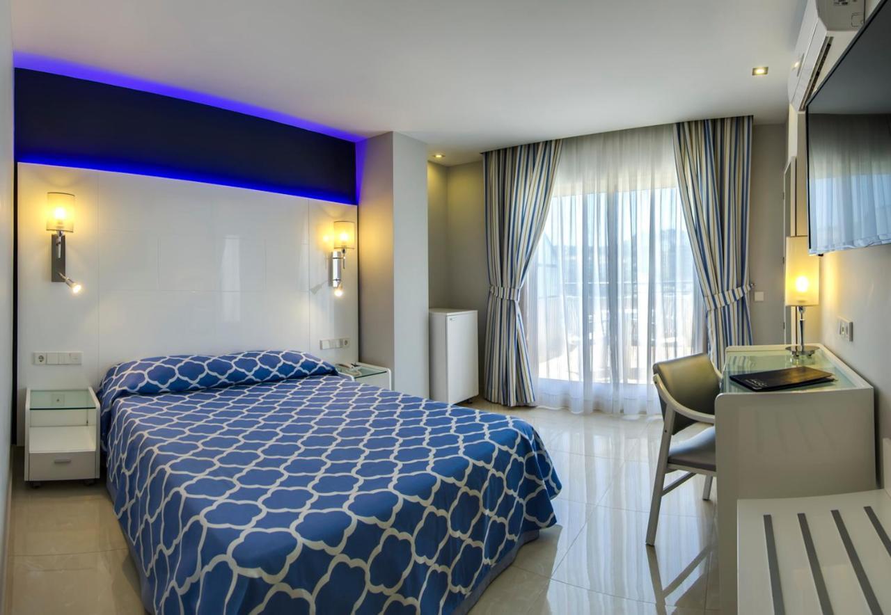 La Cala Hotel